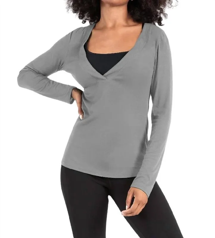 Adhara Top In Grey