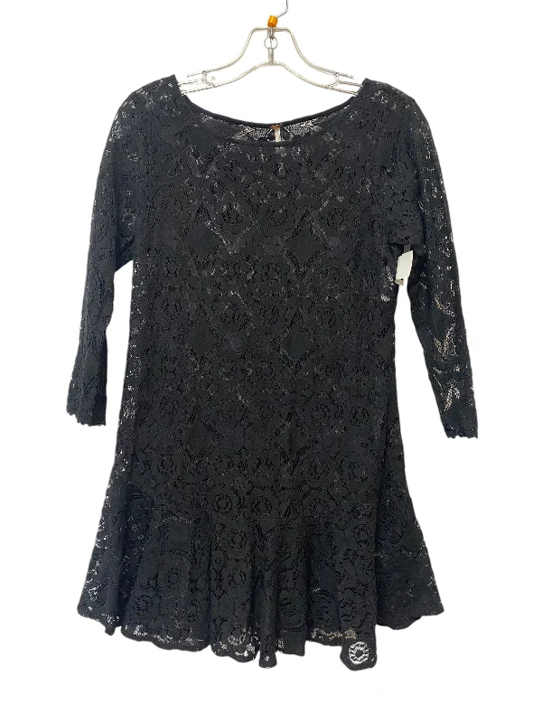 Dress Casual Short By Free People In Black, Size: 2